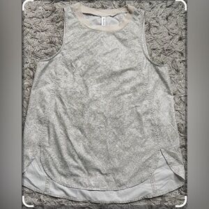 Athleta Zephyr refined tank size small